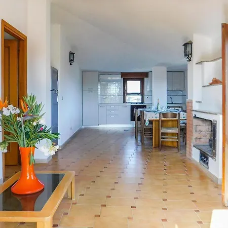 Nice Apartment In Davoli Marina Cz Apartment *